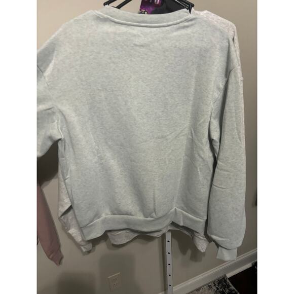 New “Jesus” in beaded detail CrewNeck - Picture 3 of 4